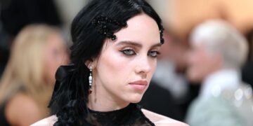 Bileta me çmime absurde, fansat e Billie Eilish refuzojnë të marrin pjesë në koncert