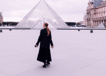 Celine Dion prek me postimin nga Parisi: Ka ende shumë gëzim në botë për t’u jetuar