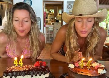 Në ditën e tyre të lindjes, Gisele Bundchen na prezanton me binjaken e saj