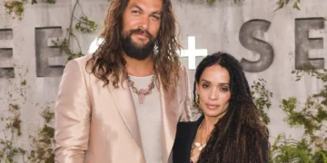 Jason Momoa dhe Lisa Bonet  zyrtarizojnë në “paqe” divorcin