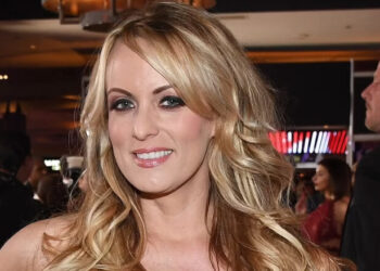 Daniels: Skandali i Trump më solli stres! Humba fëmijën që prisja të vinte në jetë