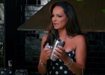 Shuplaka në të pasme bëri xhiron e rrjetit/ Xhuli për Stresin: Mund ta denoncoja