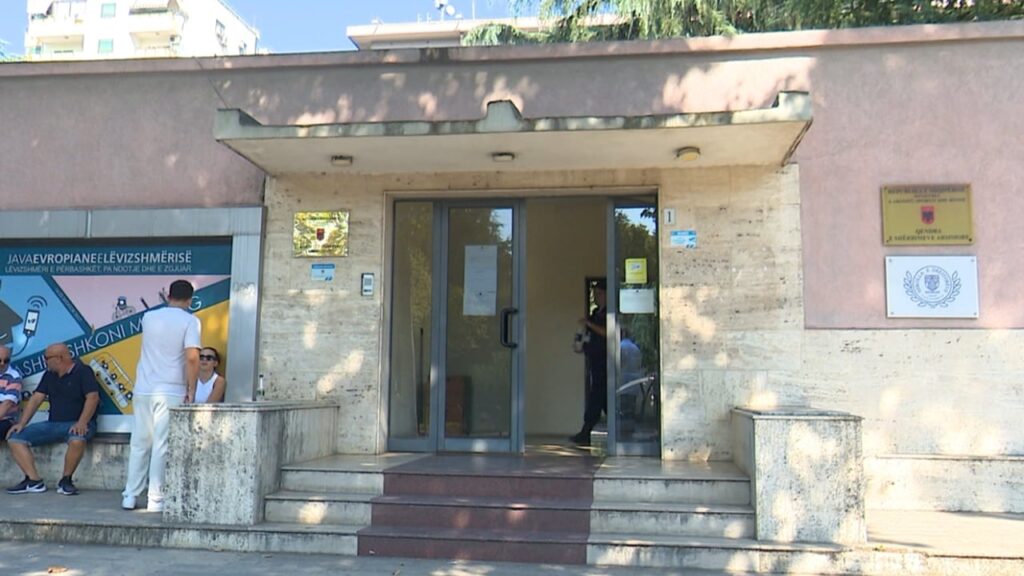 Sot testimi për mjekësinë, dy mijë maturantë do të garojnë për 500 vendet e studimit