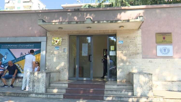 Sot testimi për mjekësinë, dy mijë maturantë do të garojnë për 500 vendet e studimit