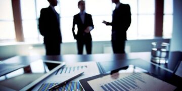 Miratohet vendimi! Rregulla të reja për administratën, ndryshohen oraret dhe lejet