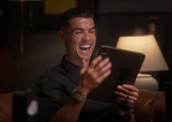 Cirstiano Ronaldo thyen rekordin Guinness me shifrat e kanalit të tij në YouTube