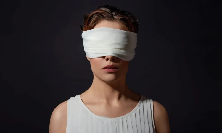 Shenjat që nuk “shohin” flamujt e kuq në marrëdhënien e tyre