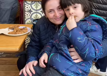 Humb jetën 4-vjeçari shqiptar/ Mjekët e nisnin në shtëpi e i sugjeronin ‘ibuprofen’