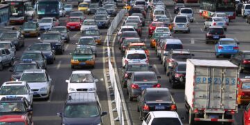 Studimi: Trafiku në rrugë ka ndikim negativ në shëndet