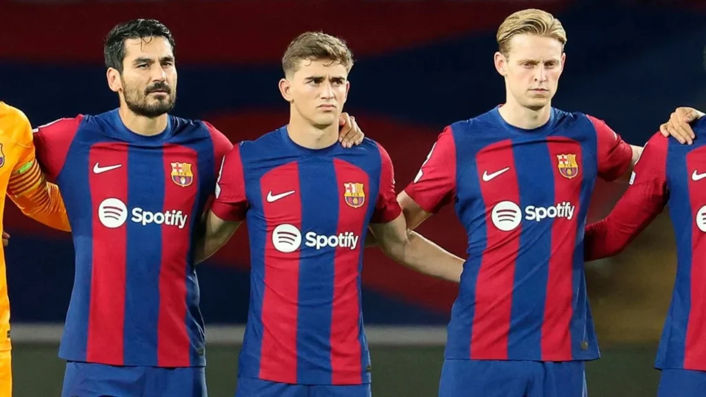 Rikthim në Angli, Gündogan I gatshëm për të firmosur me klubin anglez
