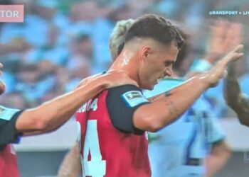 Granit Xhaka dhuron “show”, bën gol spektakolar nga jashtë zonës