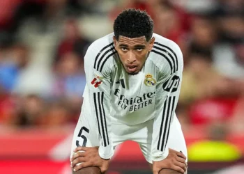 “Duhet të qetësohem”, Bellingham flet pas dëmtimit në stërvitje