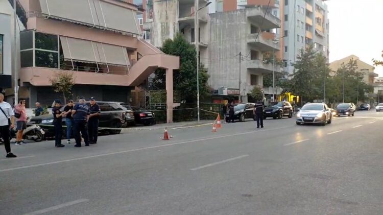 U vra me thikë pas sherrit në Astir, viktima i përfshirë në një atentat në 2015