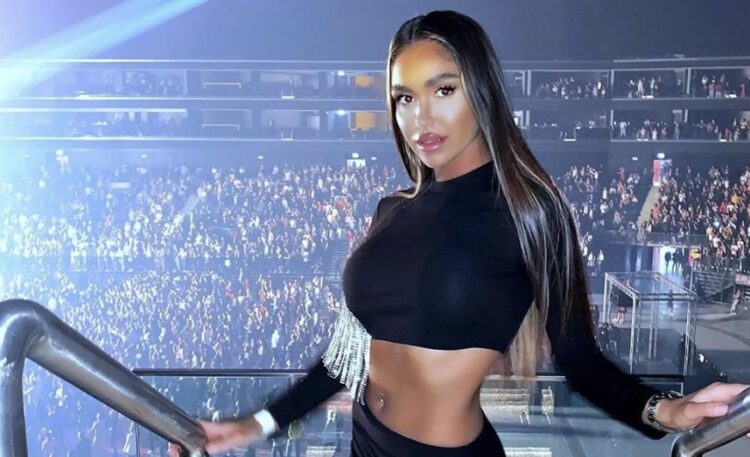 Është zhdukur nga rrjetet sociale, publikohet fotoja e parë shtatzënë e Arta Nitajt