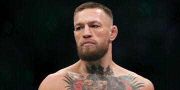 Conor McGregor-it i ndalohet të drejtojë makinën për dy vite