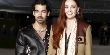 “S’dua të sulmoj askënd”/Joe Jonas njofton albumin e ri pas divorcit nga Sophie