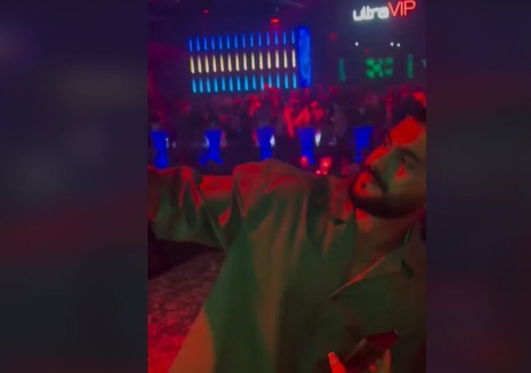 U afrua për të bërë foto, fansja kap prej fyti Butrint Imerin,ja si reagon këngëtari