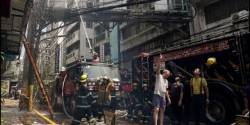 Filipine: 11 të vdekur pasi zjarri shpërtheu në një ndërtesë pesëkatëshe