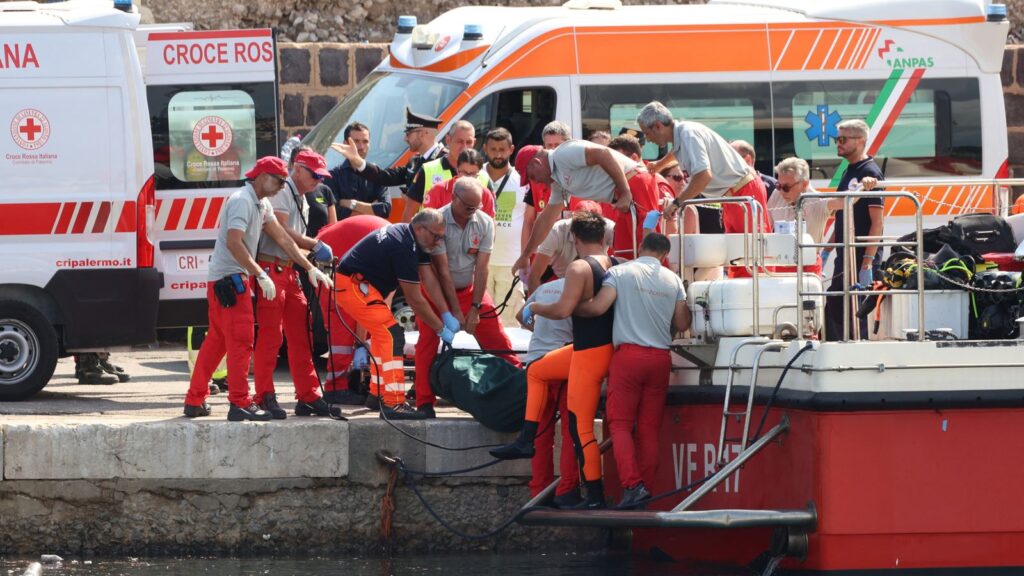 Fundoset jahti në brigjet italiane/ Një i vdekur dhe disa të zhdukur