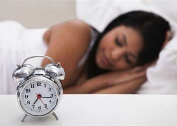 Studimi: Ja pse gratë kanë më shumë nevojë për gjumë sesa burrat