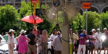 Europa duke u ‘pjekur’/ Kur do të përfundojë vala e të nxehtit?