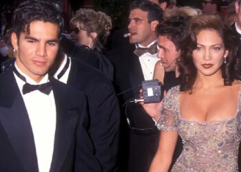 Ish-bashkëshorti këshillon Jennifer Lopez: Mos u marto më!