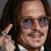 Johnny Depp pëson një transformim të madh pasi u bë viral për dhëmbët e ‘kalbur’