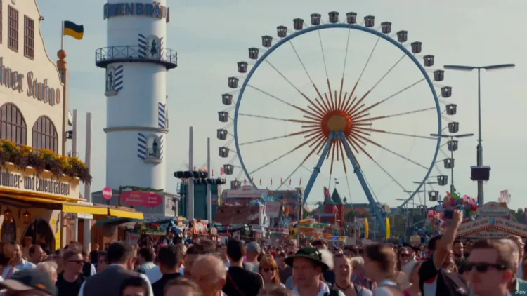 Oktoberfest: Hap dyert festa më e madhe popullore në botë, çfarë ka ndryshe?