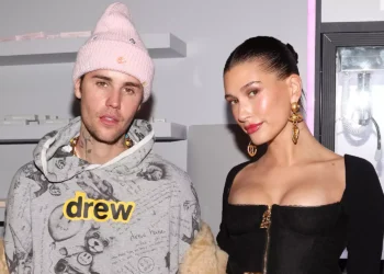 Si është marrëdhënia e Justin dhe Hailey tani që sollën në jetë një fëmijë?