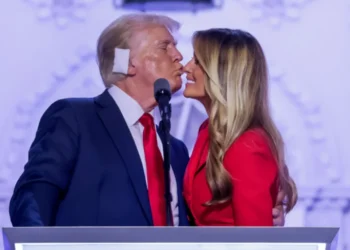Melania zbulon si ka qenë takimi i parë me Donald Trump