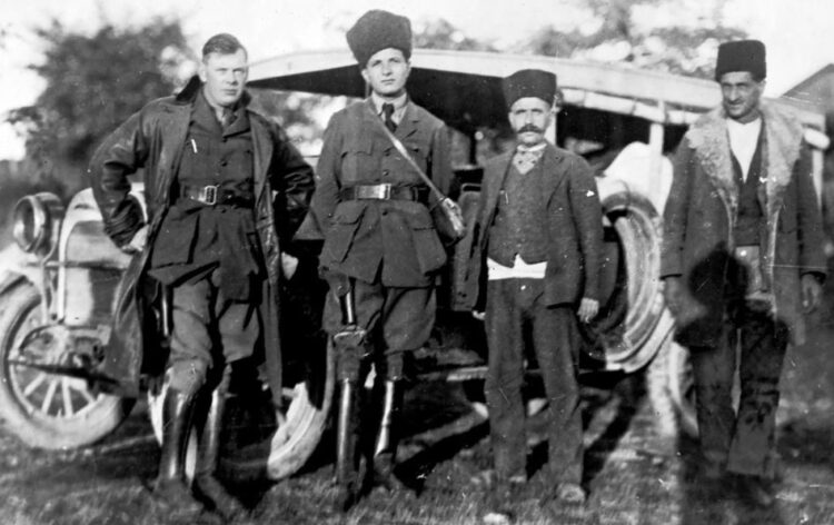 Vrasja e diplomatit amerikan në Persi që ndikoi marrëdhëniet SHBA-Iran për dekada