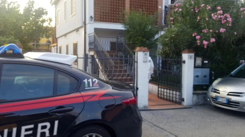Ngjarje tronditëse, nëna qëllon djalin e saj të mitur dhe më pas veten