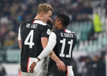 Ish-futbollisti i Juventusit prezantohet si ambasador i faqes porno