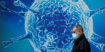 Shfaqet një variant i ri i Covid-it: Cilat janë simptomat kryesore?