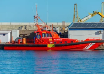 Ndërron jetë 30 vjeçarja pasi u sulmua nga një peshkaqen