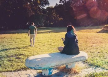 Tradhtia është shkaku më i mundshëm i ndarjes për këto gjashtë çifte të zodiakut