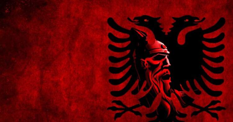 Në kuadër të festave të Nëntorit, përgatitet flamuri i përmasave gjigante në Fier