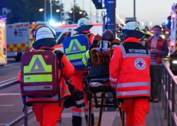 E rëndë në Gjermani! Përplasen dy autobusë, 50 të plagosur