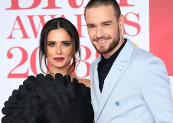 Nëna e djalit të Liam Payne reagon pas vdekjes së këngëtarit