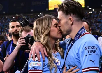 Jack Grealish e Sasha Attwood janë parë për herë të parë që kur erdhi vajza në jetë