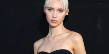 A po rikthehen vetullat e holla të viteve 1990?