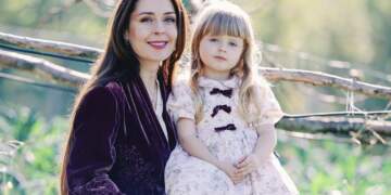 “Dielli i jetës sime”/ Geraldina feston sot ditëlindjen, mami Elia prek me dedikimin