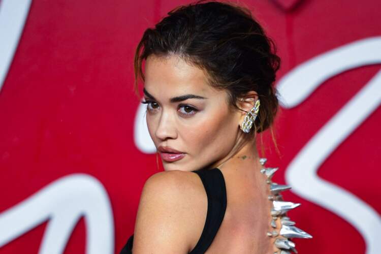 Rita Ora do publikojë këngë në gjuhën shqipe?