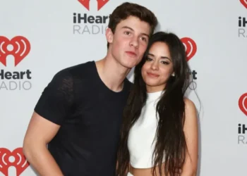 Shawn Mendes flet për ish-partneren: Ajo më ka mësuar se çfarë do të thotë dashuri