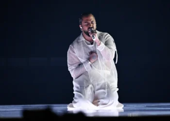 E papritur! Ish-tekniku akuzon këngëtarin Slimane për ngacmim seksual