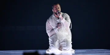 E papritur! Ish-tekniku akuzon këngëtarin Slimane për ngacmim seksual