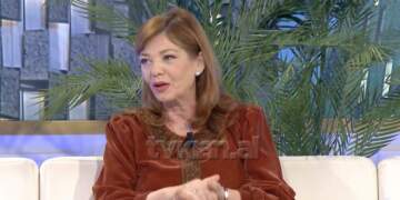 Feston 60-vjetorin në ditën e Çlirimit, Nora Malaj ka këtë “ankesë”