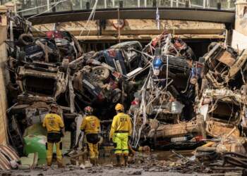 Përmbytjet katastrofike në Spanjë/ Shkon në 217 numri i viktimave