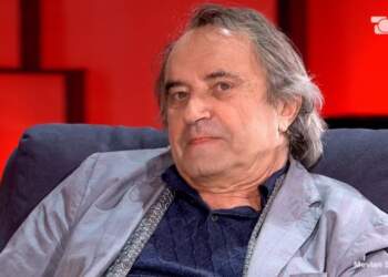 Aktori i njohur rrëfen njohjen me bashkëshorten: Prindërit s’donin