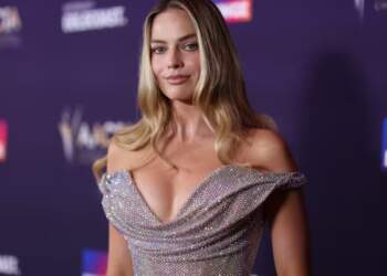 Pritjes i vjen fundi, Margot Robbie bëhet nënë për herë të parë!